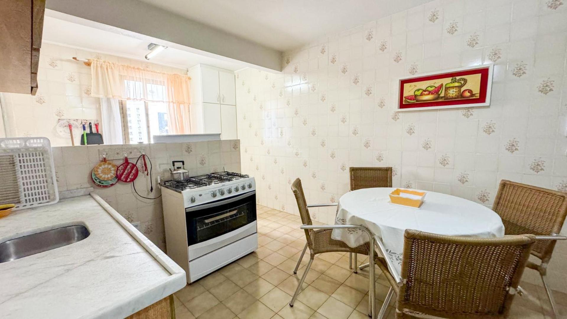 200 Metros Da Na Avenida Brasil Proximo A Roda Gigante E Shopping Atlantico Apartamento Balneario Camboriu